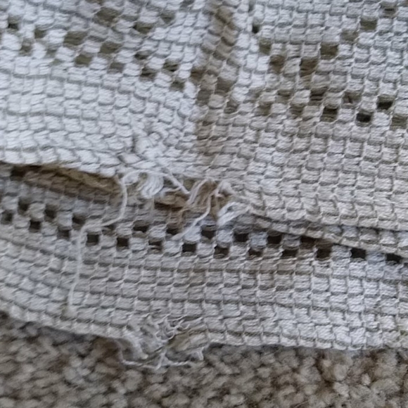 Vintage Table Cloth 65" x 65" - Picture 5 of 10